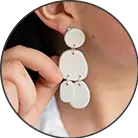 Click here to see the products of category Earrings