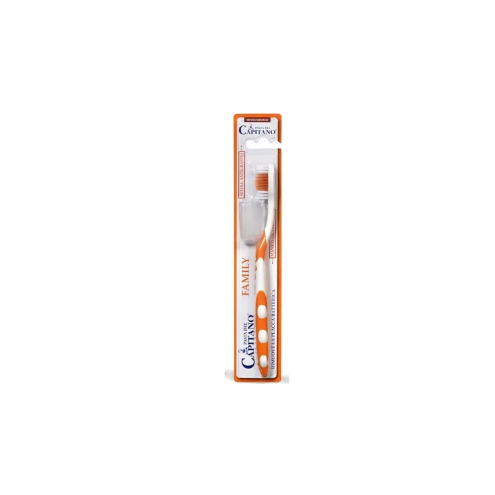 Pasta Del Capitano Family Medium Toothbrush Μέτρια Οδοντόβουρτσα Για Όλη Την Οικογένεια 1 τεμάχιο