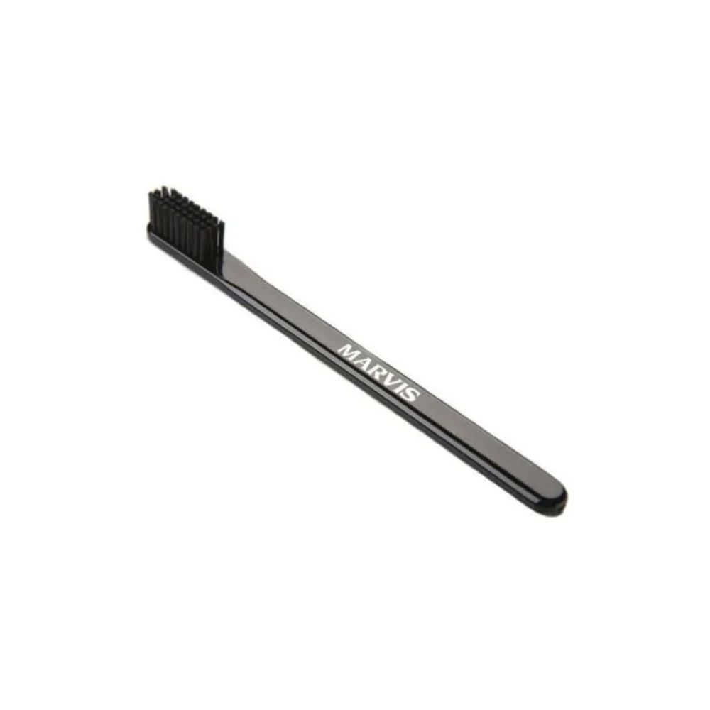 Marvis Medium Black Οδοντόβουρτσα 1 τεμάχιο
